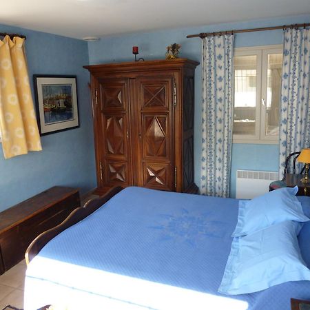 Bed and Breakfast Domaine Du Planas Ailhon Ardeche Zimmer foto