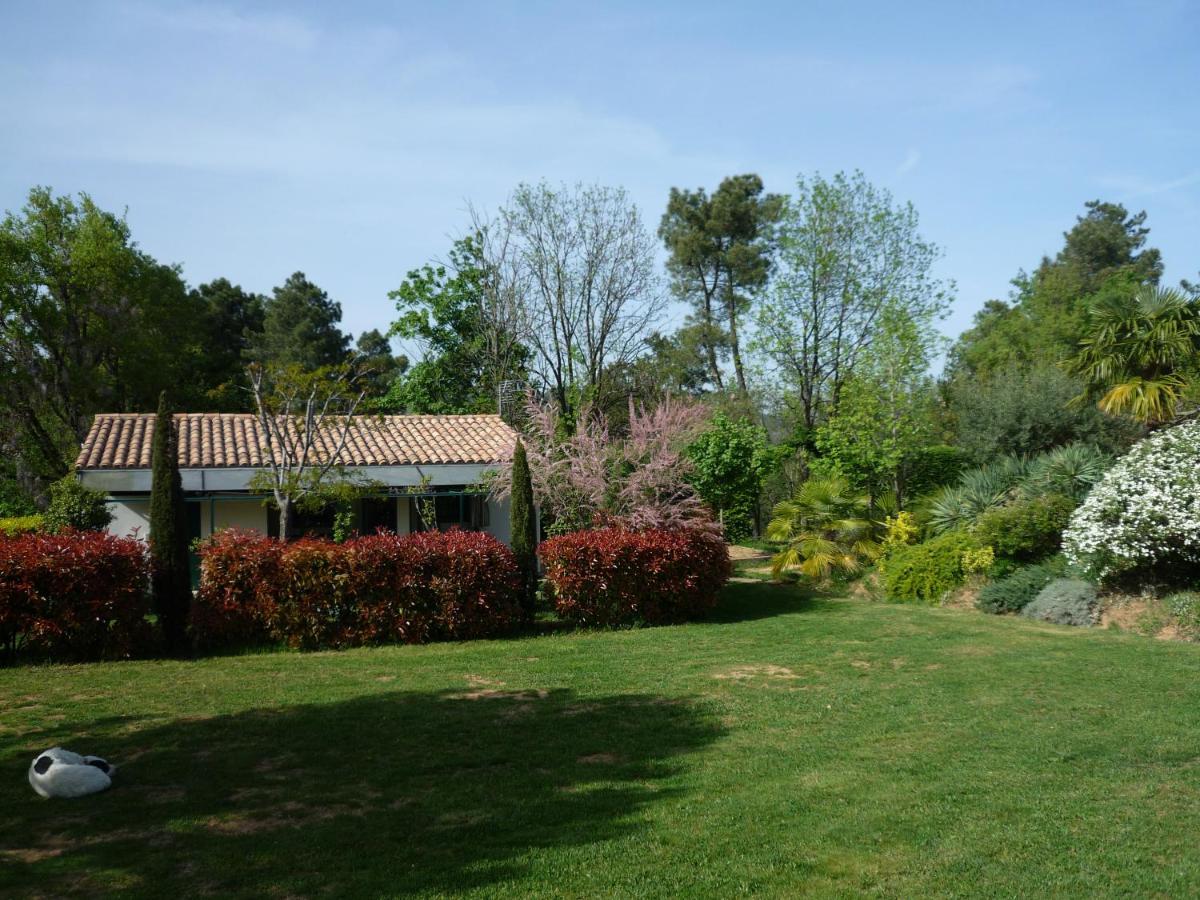 Bed and Breakfast Domaine Du Planas Ailhon Ardeche Exterior foto